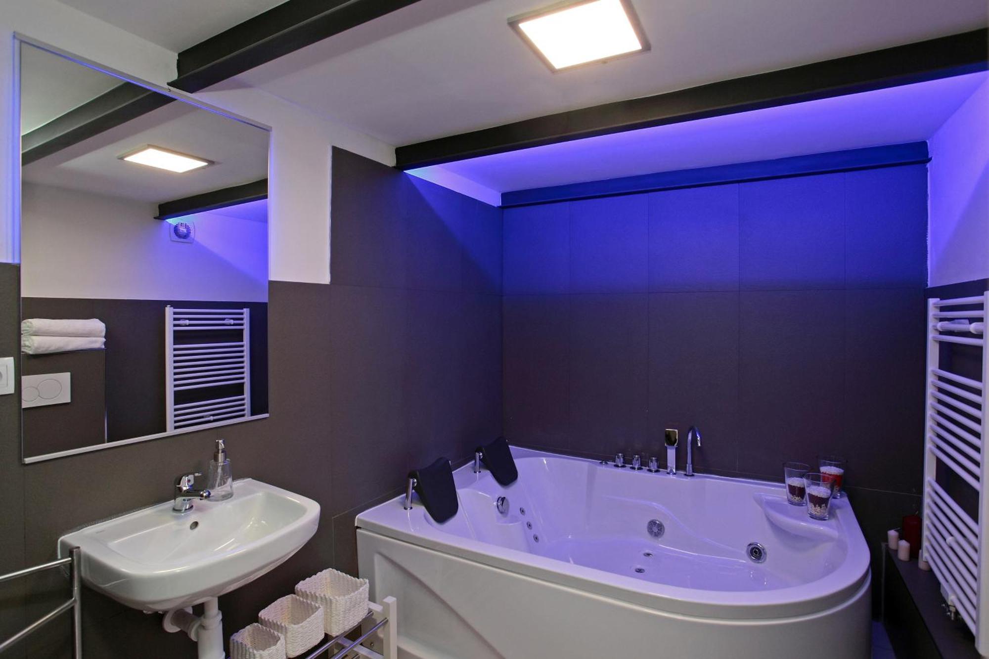 Apartament House - The Modern Flat *
