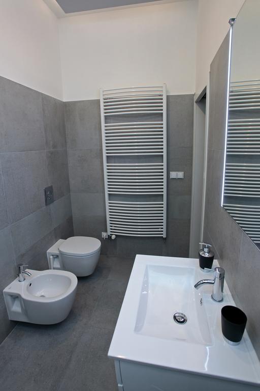 Apartament House - The Modern Flat